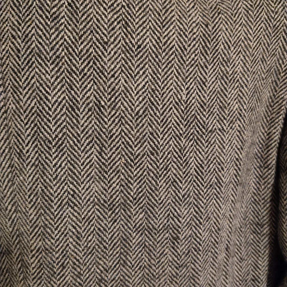 Classic Gray Tweed Blazer - Picture 3 of 14